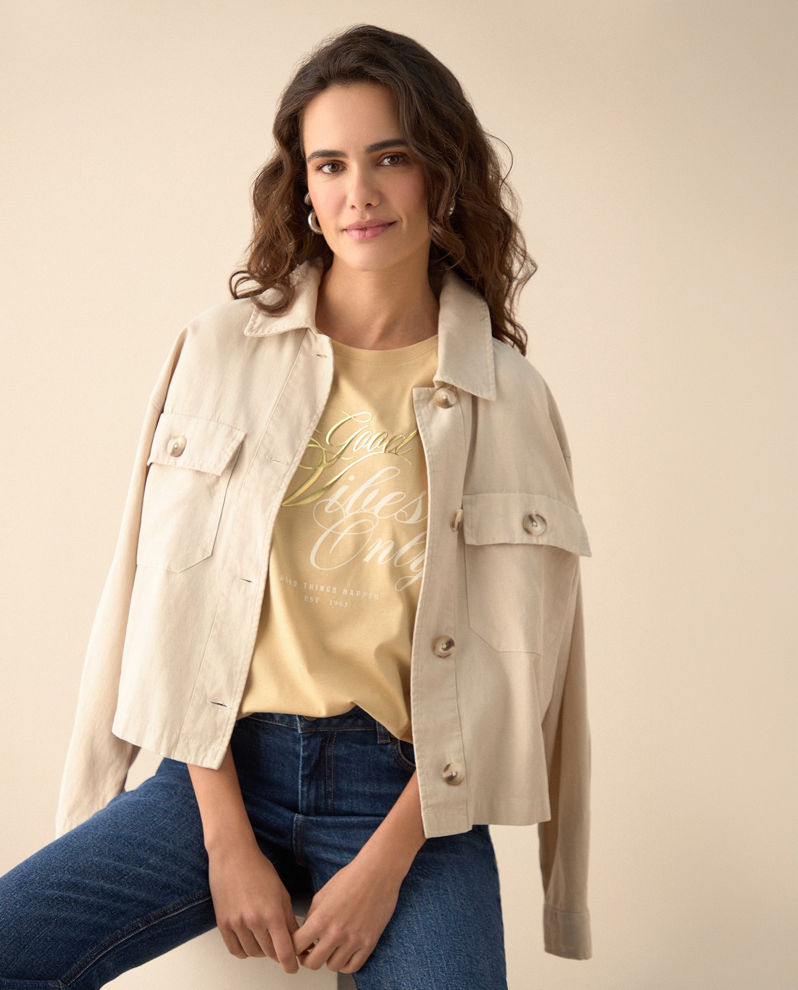 Camiseta con estampado en relieve para mujer - Amarillo 34_101G104_AMA120712_5