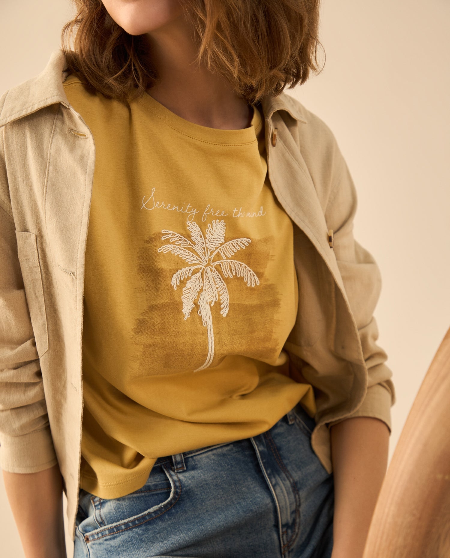 Camiseta con detalles bordados para mujer - Beige