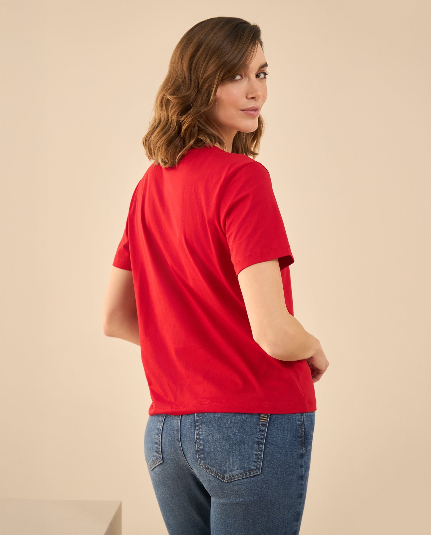 Camiseta con detalles bordados para mujer - Rojo