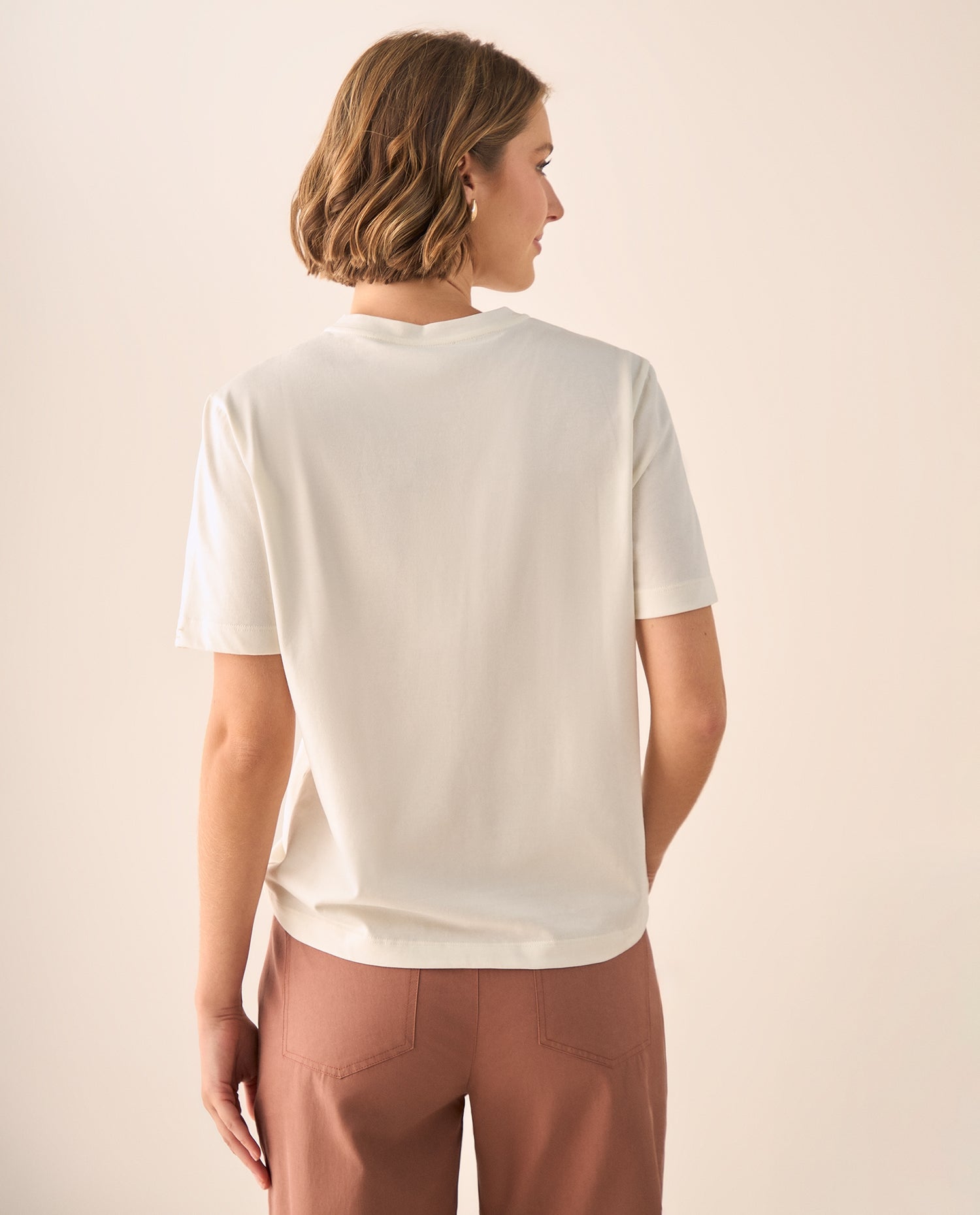 Camiseta Verde Bordado Floral Wild Blooms - Blanco