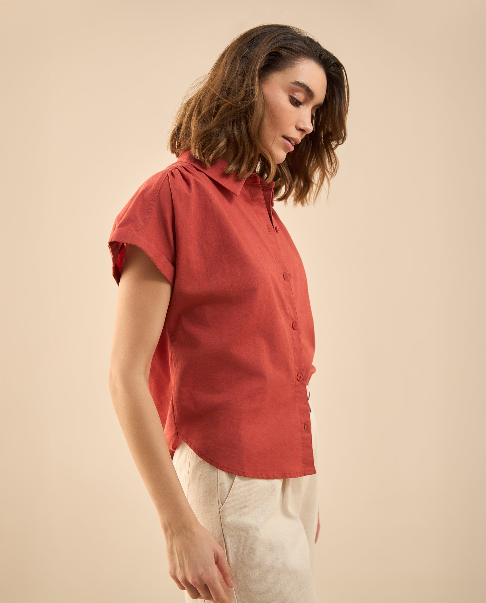 Camisa de cuello clásico para mujer - Rojo 34_111G005_ROJ181540_5