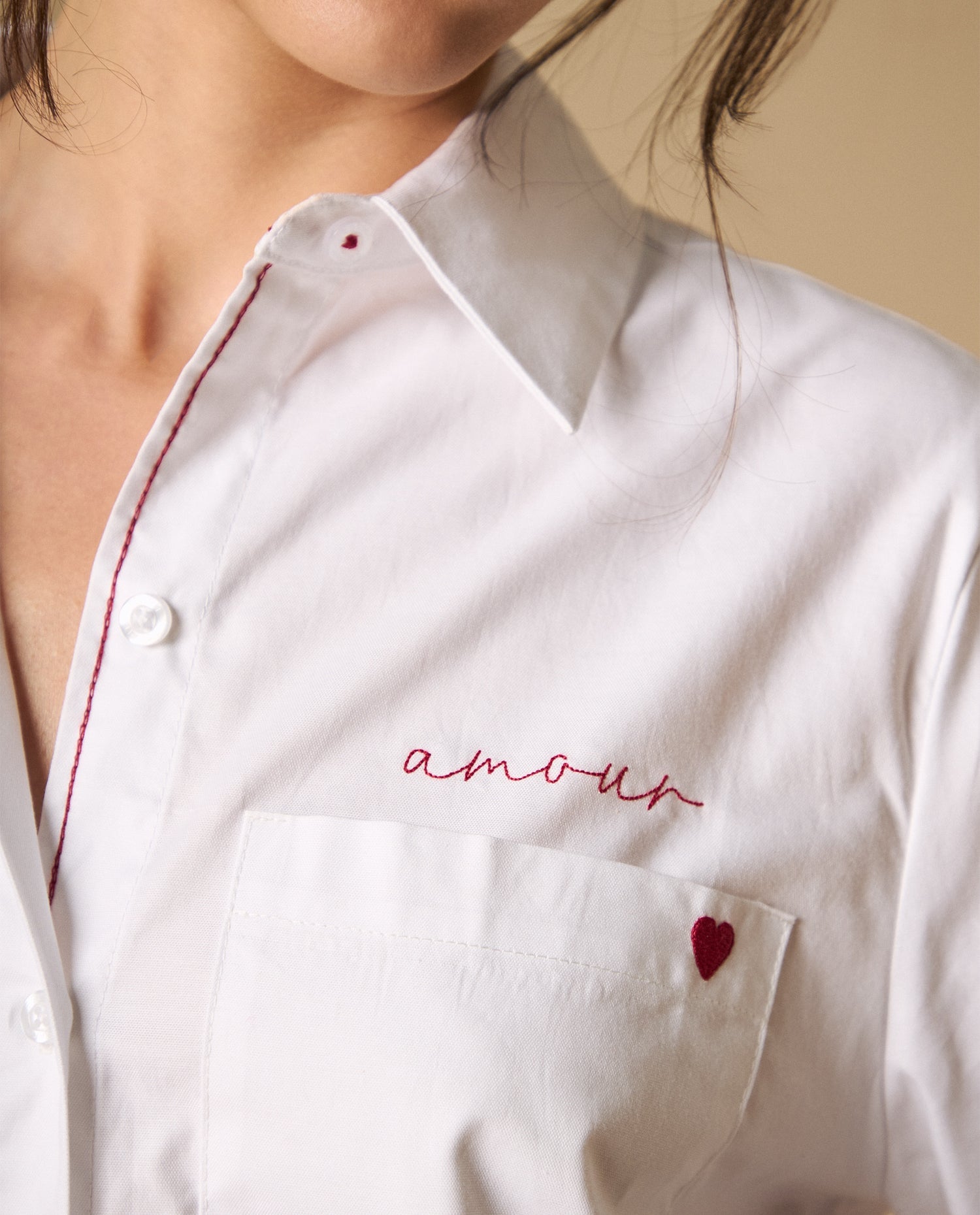 Camisa manga larga con bordado en pecho y puño - Blanco