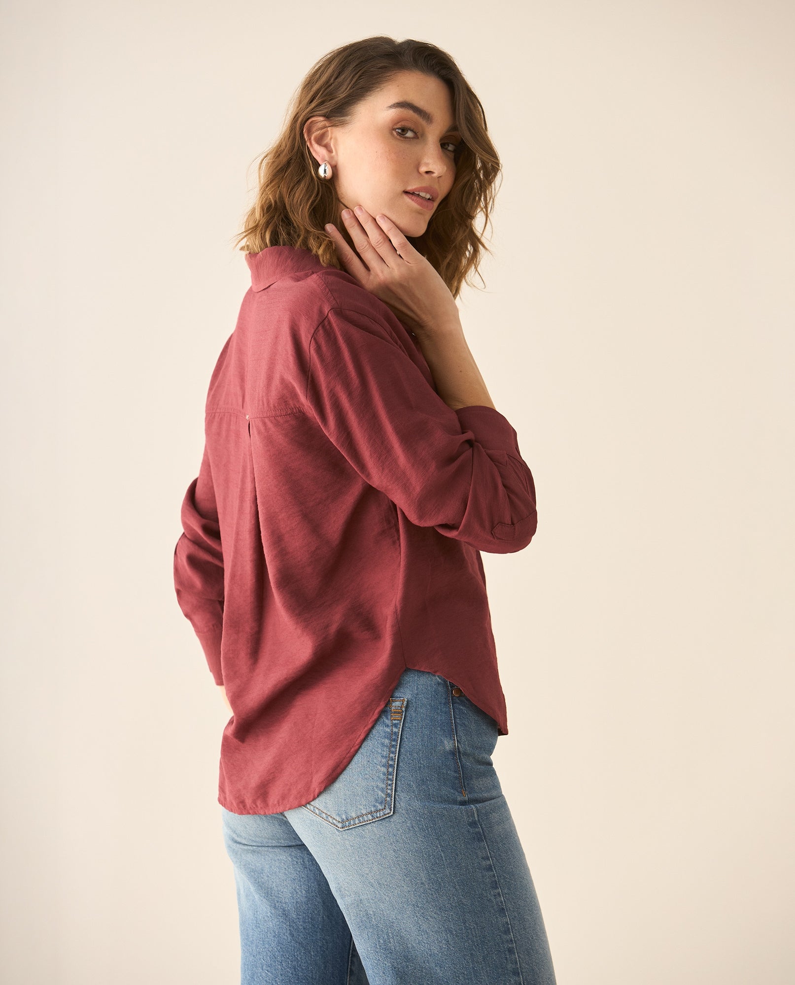 Camisa manga larga con ruedo curvo para mujer - Rojo 34_113G006_ROJ191531_4