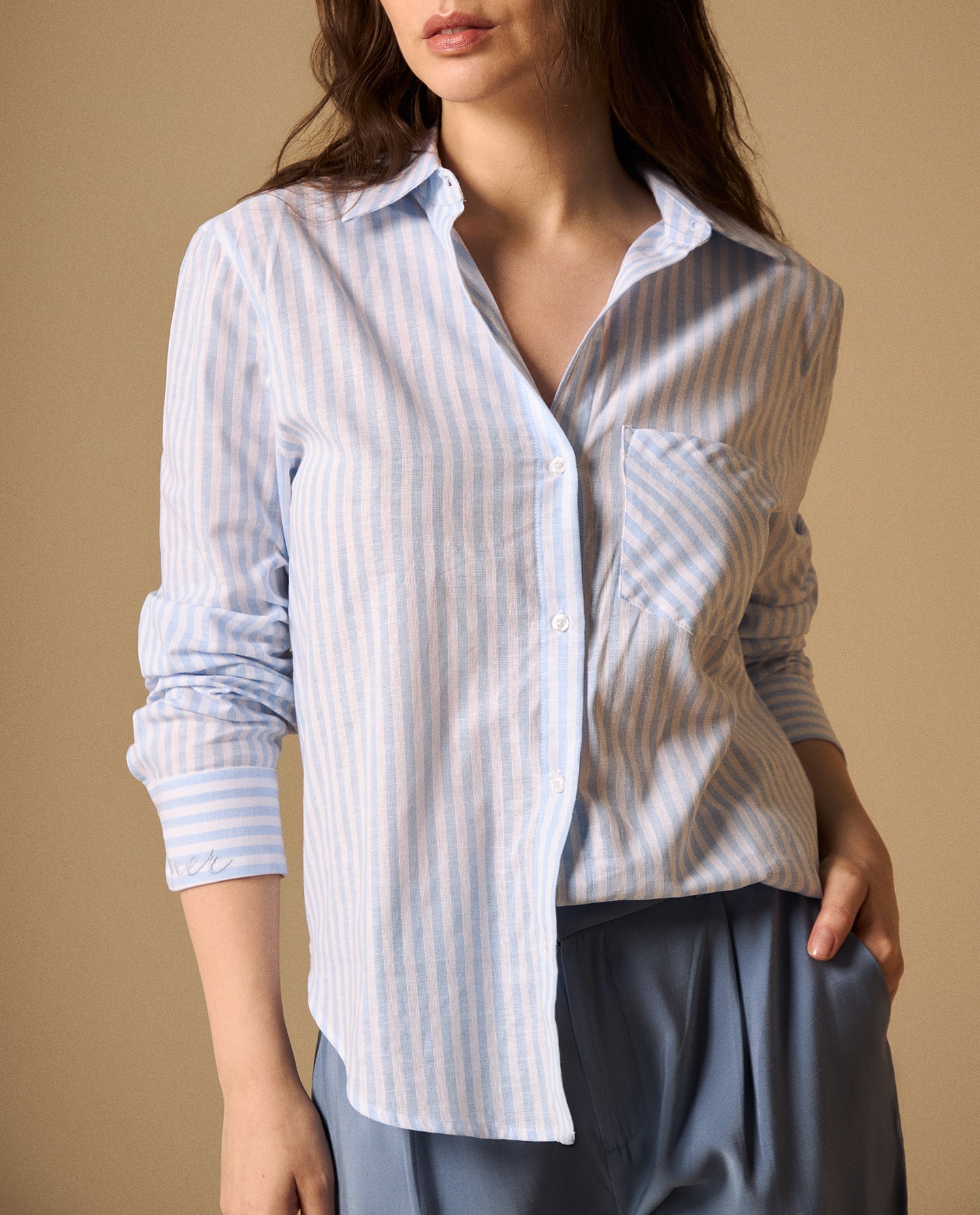 Camisa Rayas con Bordados en Puños - Azul