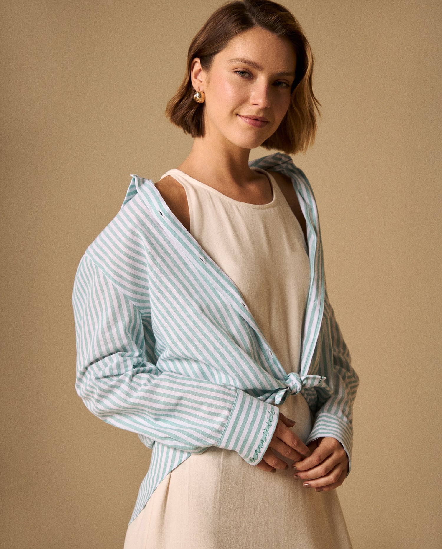 Camisa Rayas con Bordados en Puños - Verde