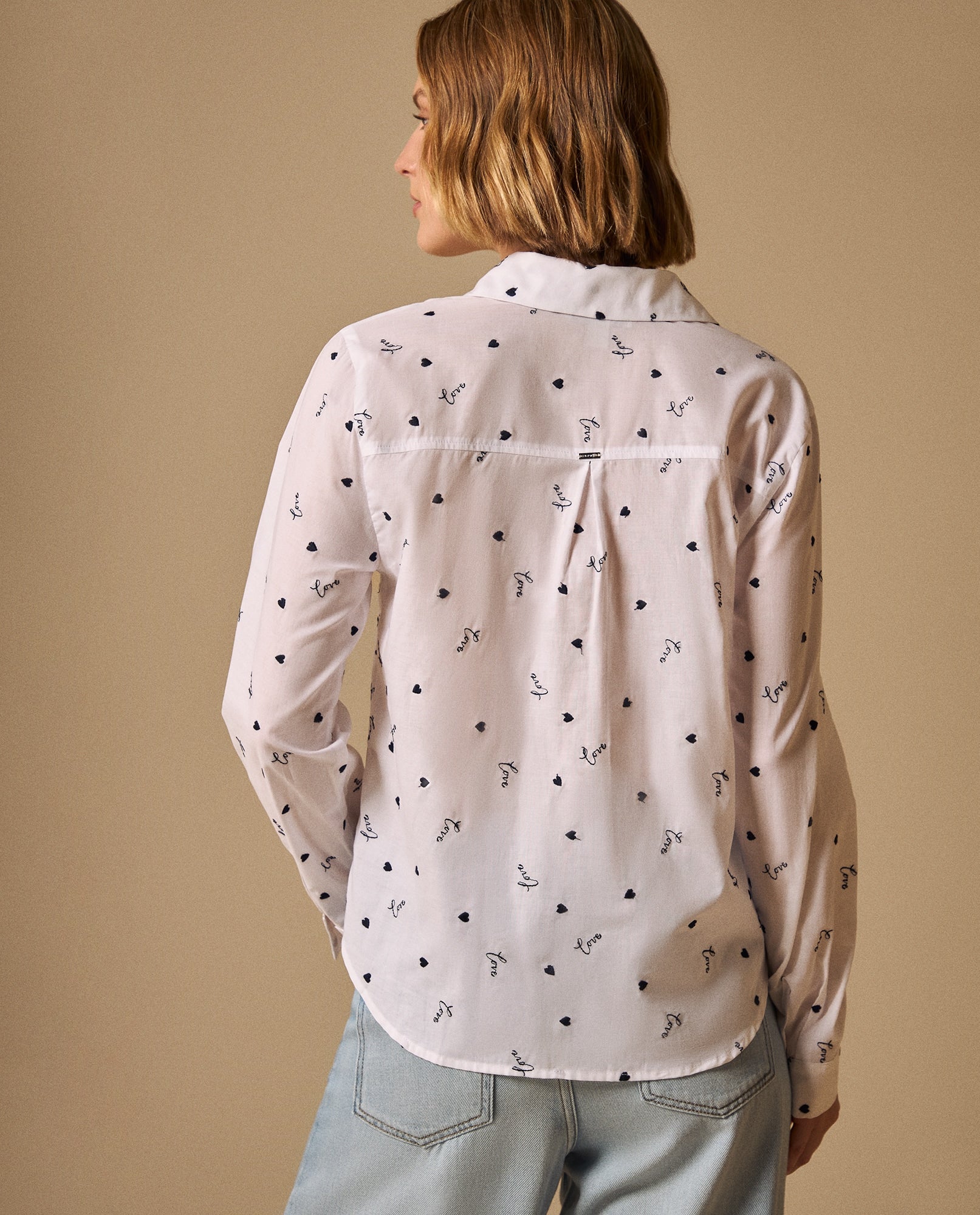 Camisa con Estampado Love Romántico - Blanco 34_119G015_BLA110601_5