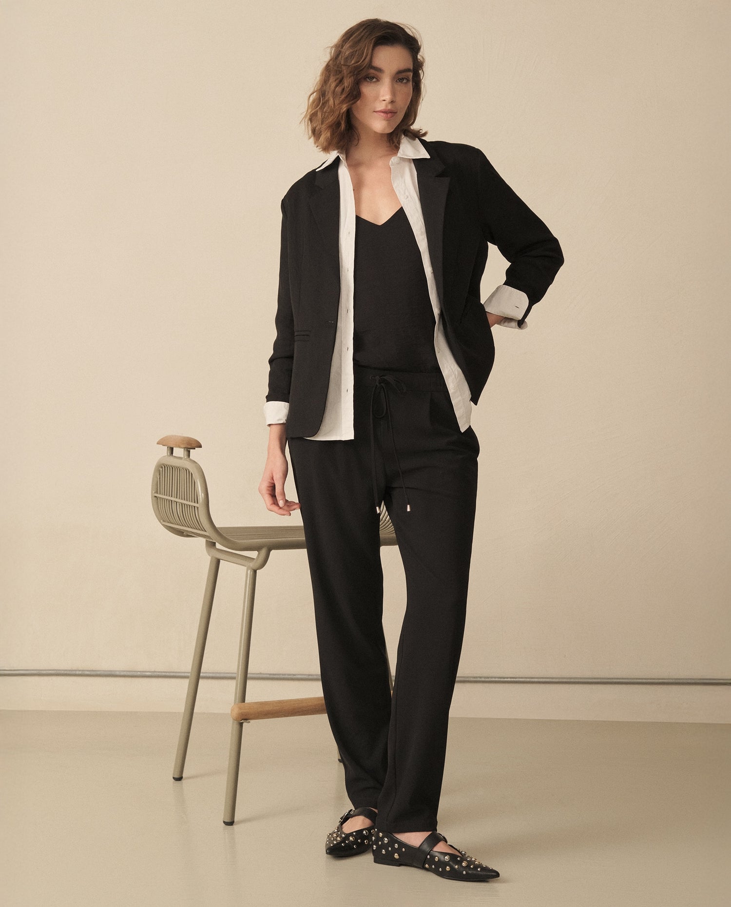 Blazer largo de diseño abierto para mujer - Negro