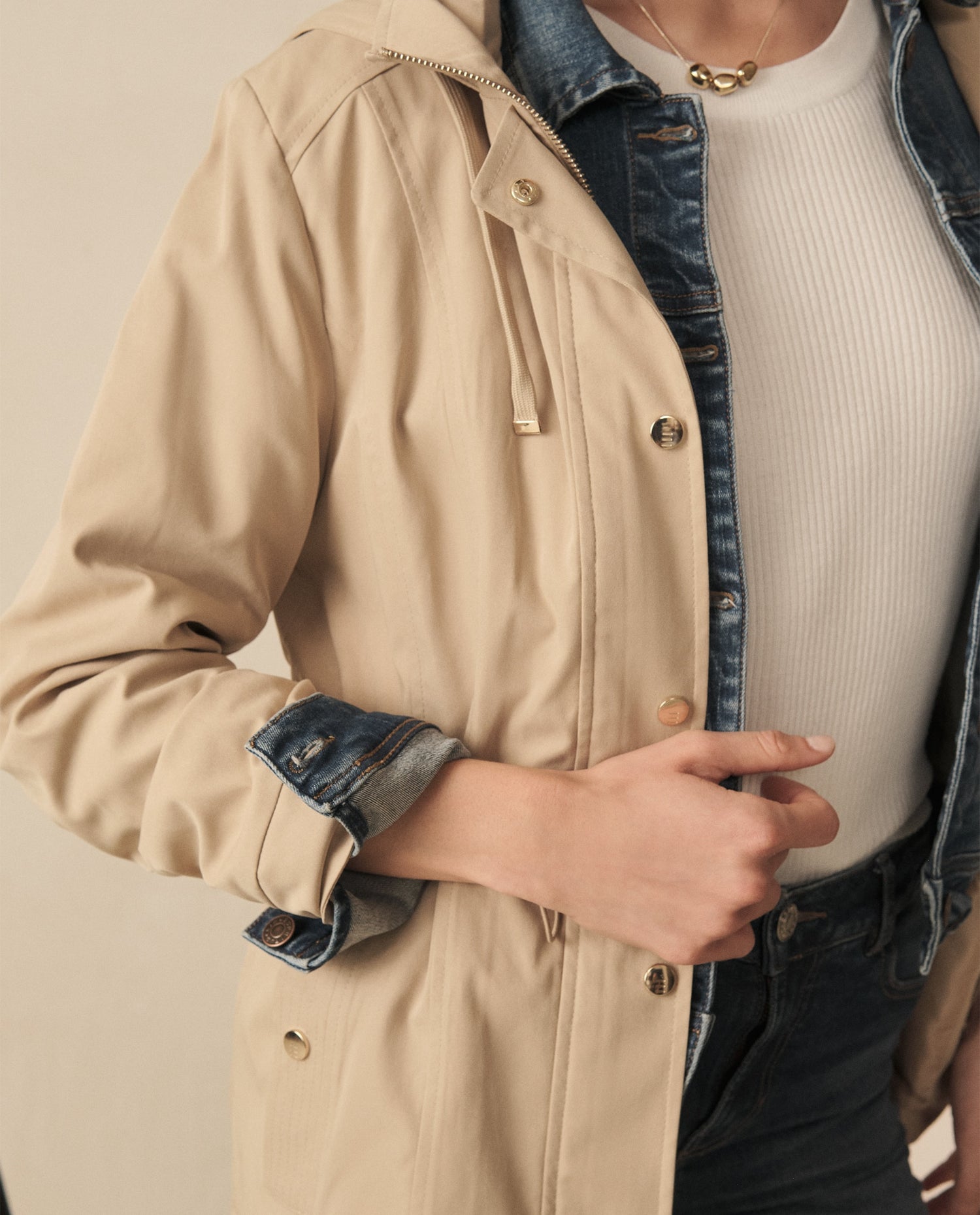 Chaqueta con capucha para mujer - Beige