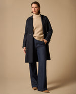 Trench Azul Bahía con Cinturón Ajustable - Azul