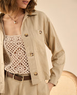 Chaqueta con ajuste de botones para mujer - Beige