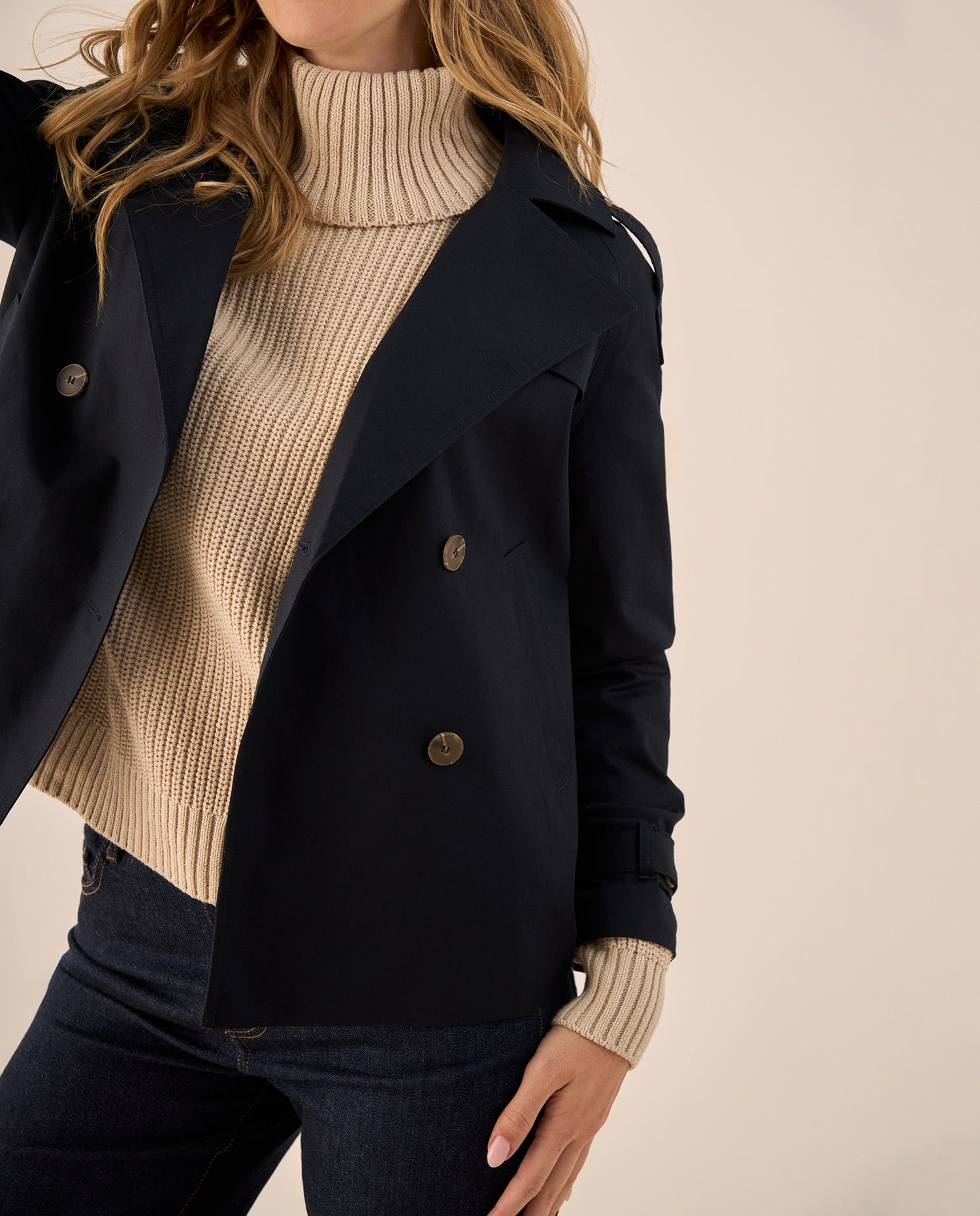 Trench Marrón con Doble Botonadura - Azul