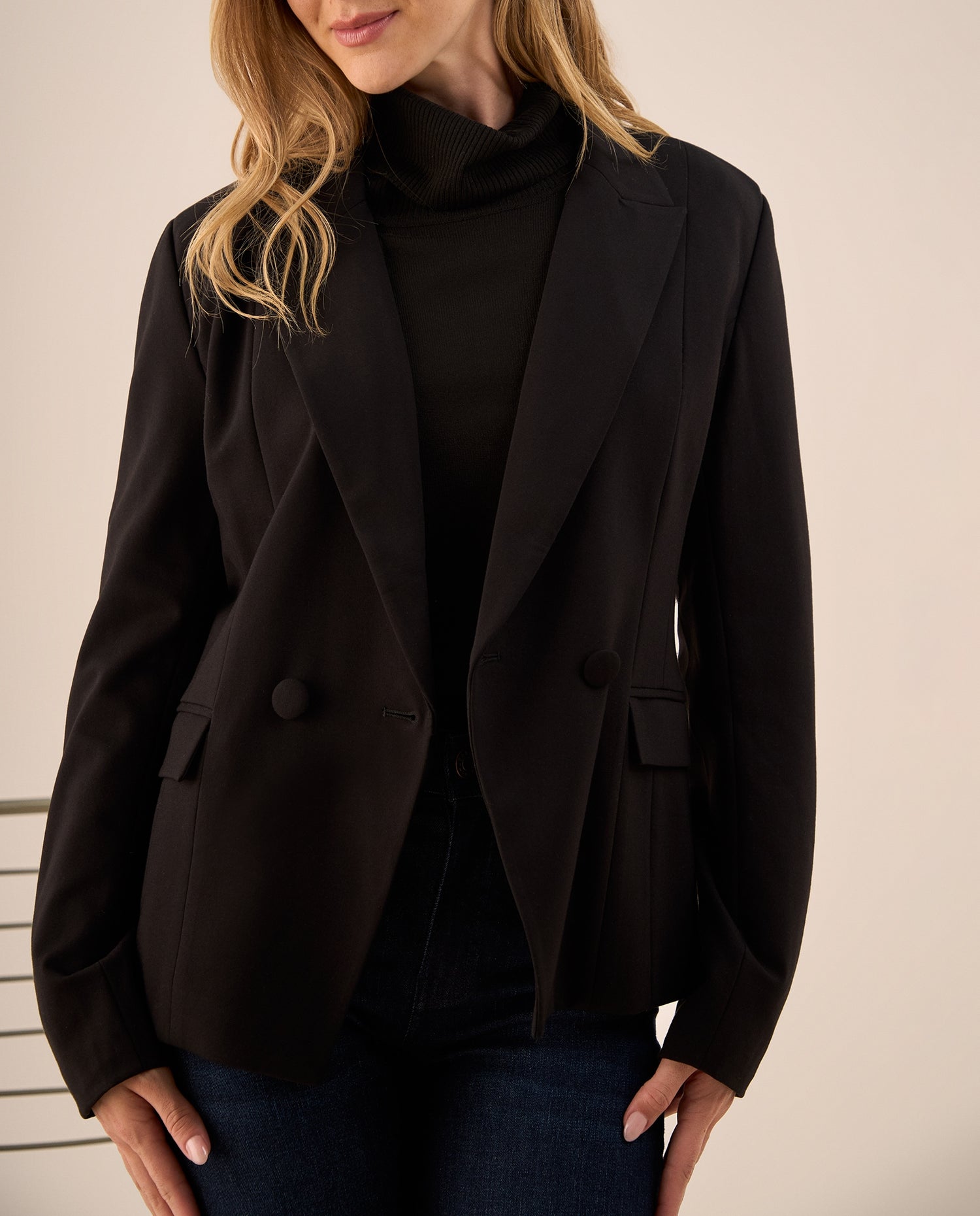 Blazer Azul Oscuro con Forro Interior - Negro