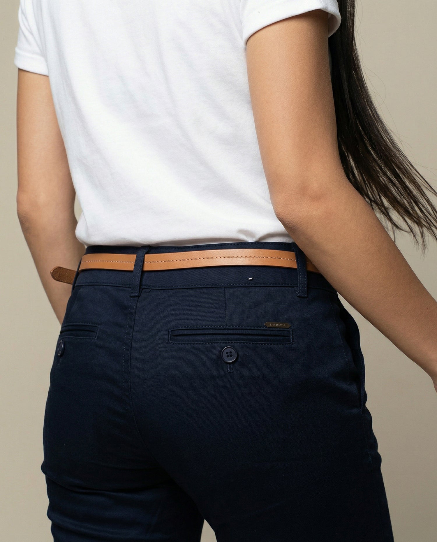 Pantalón Weekend pierna recta con ruedo doblado - Azul