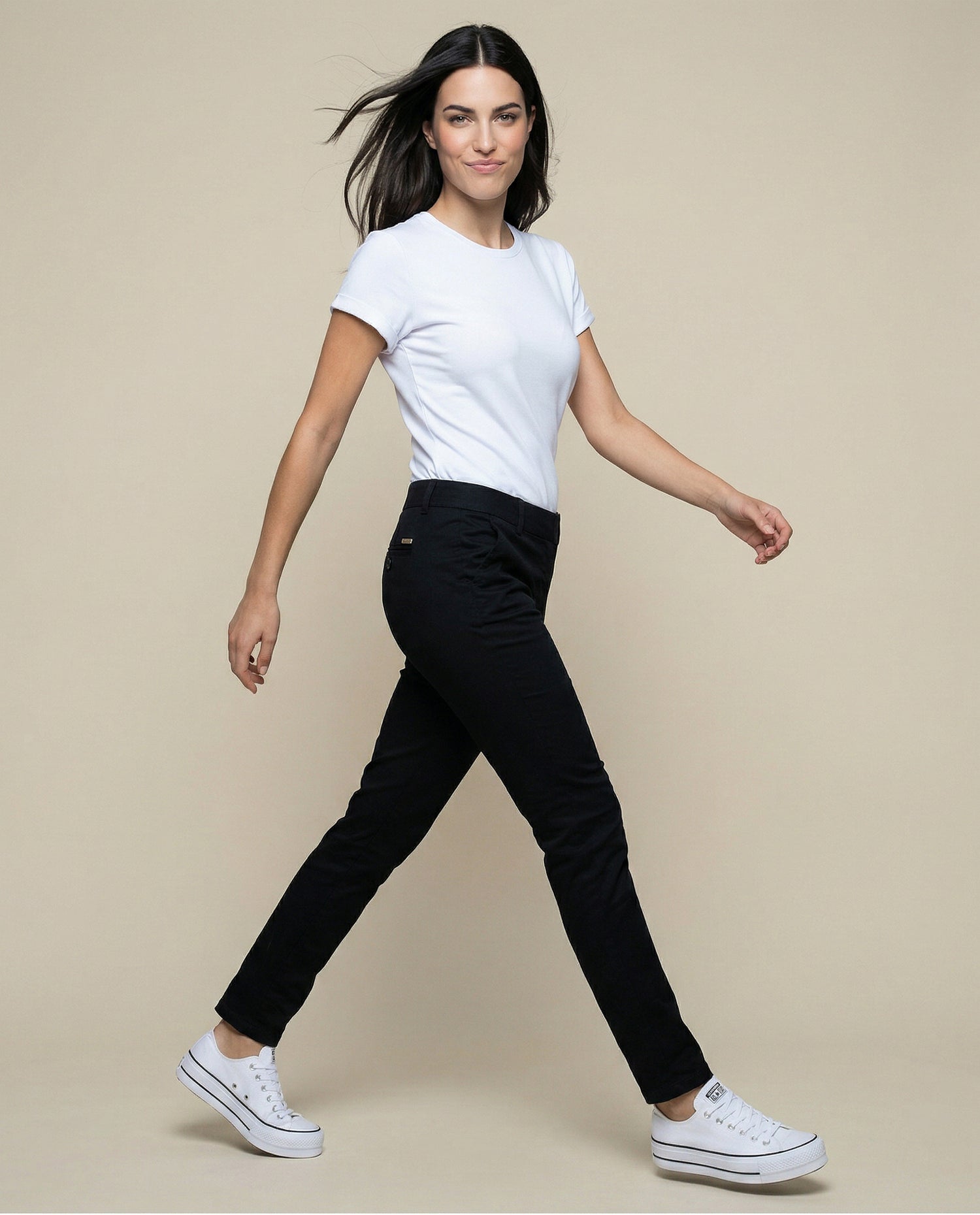 Pantalón tubo weekend corte estilizado - Negro