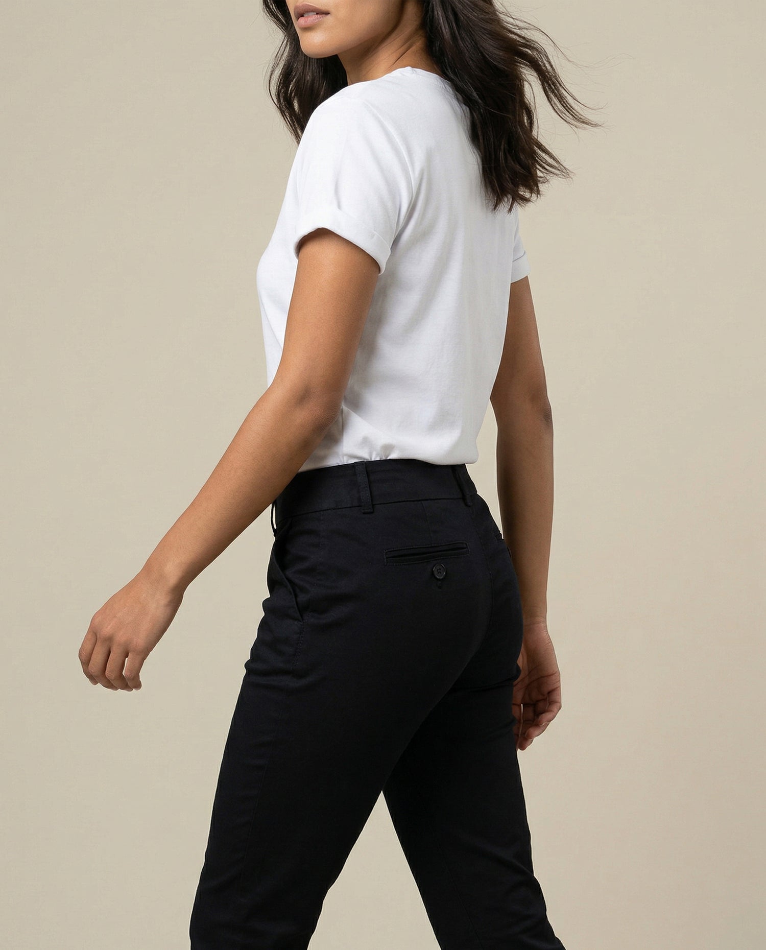 Pantalón tubo weekend corte estilizado - Negro