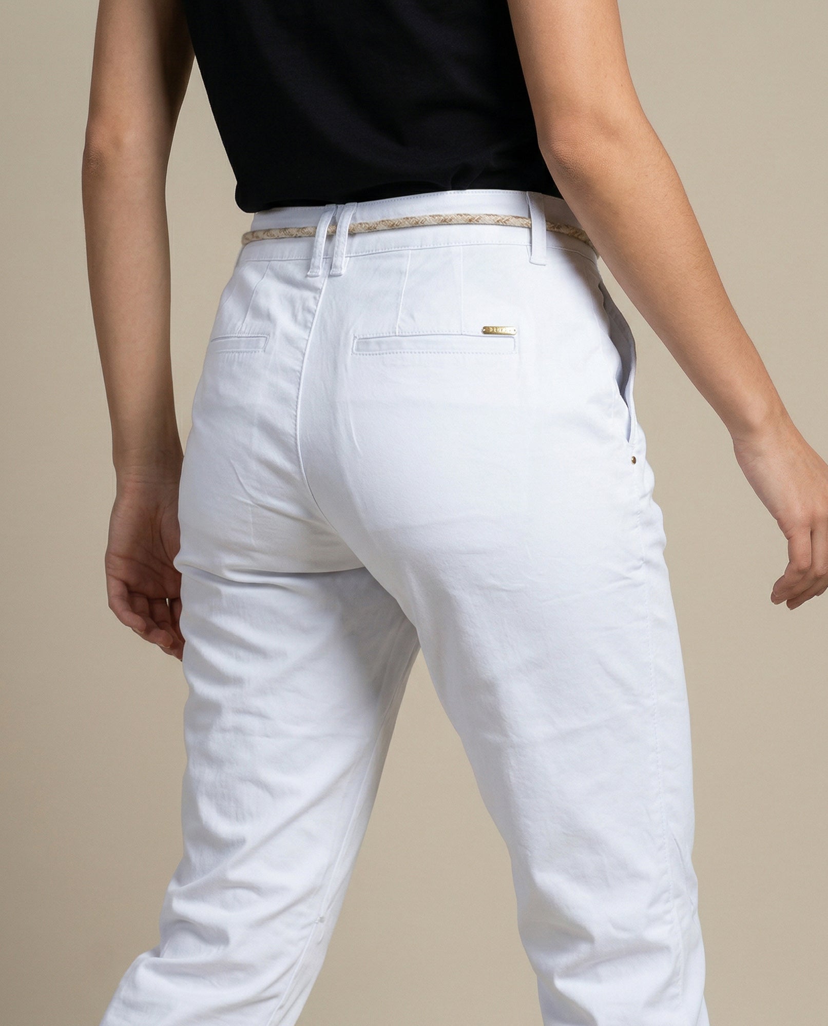 Pantalón chino Weekend fit slim - Blanco 34_1300901_BLA114001_6