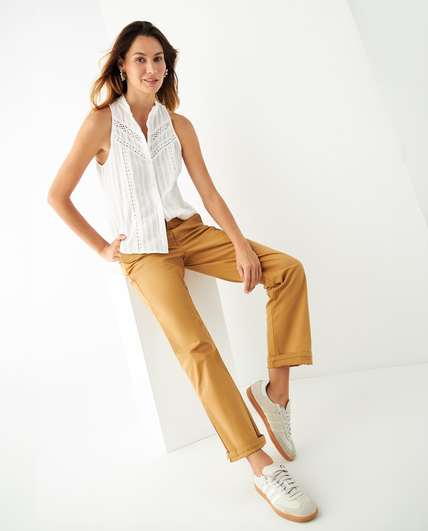 Pantalón recto para mujer - Café