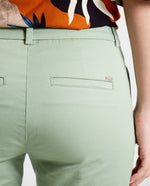 Pantalón con bolsillos diagonales para mujer - Verde