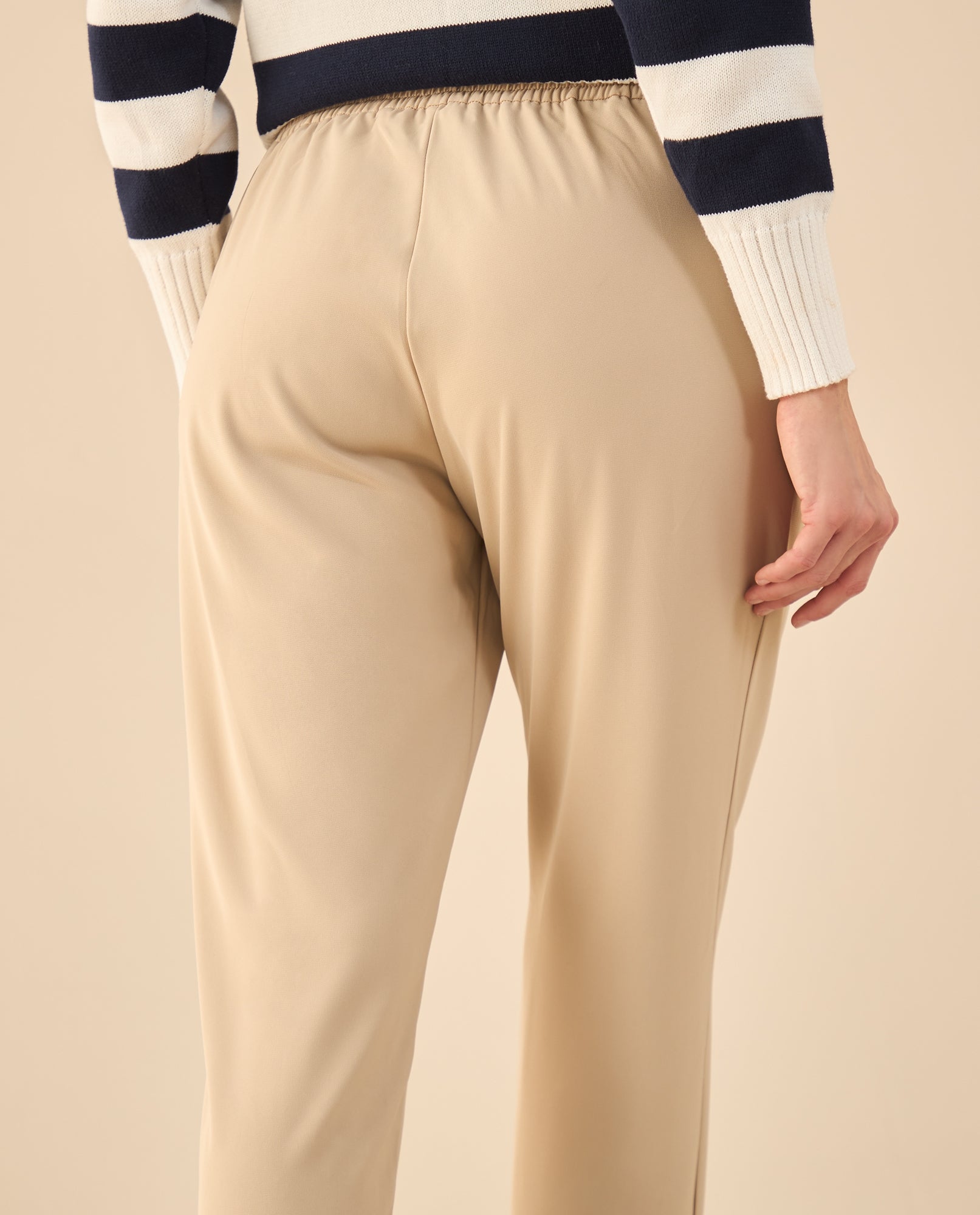 Pantalón con cordón ajustable en frente para mujer - Beige 34_132G000_BEI141014_6