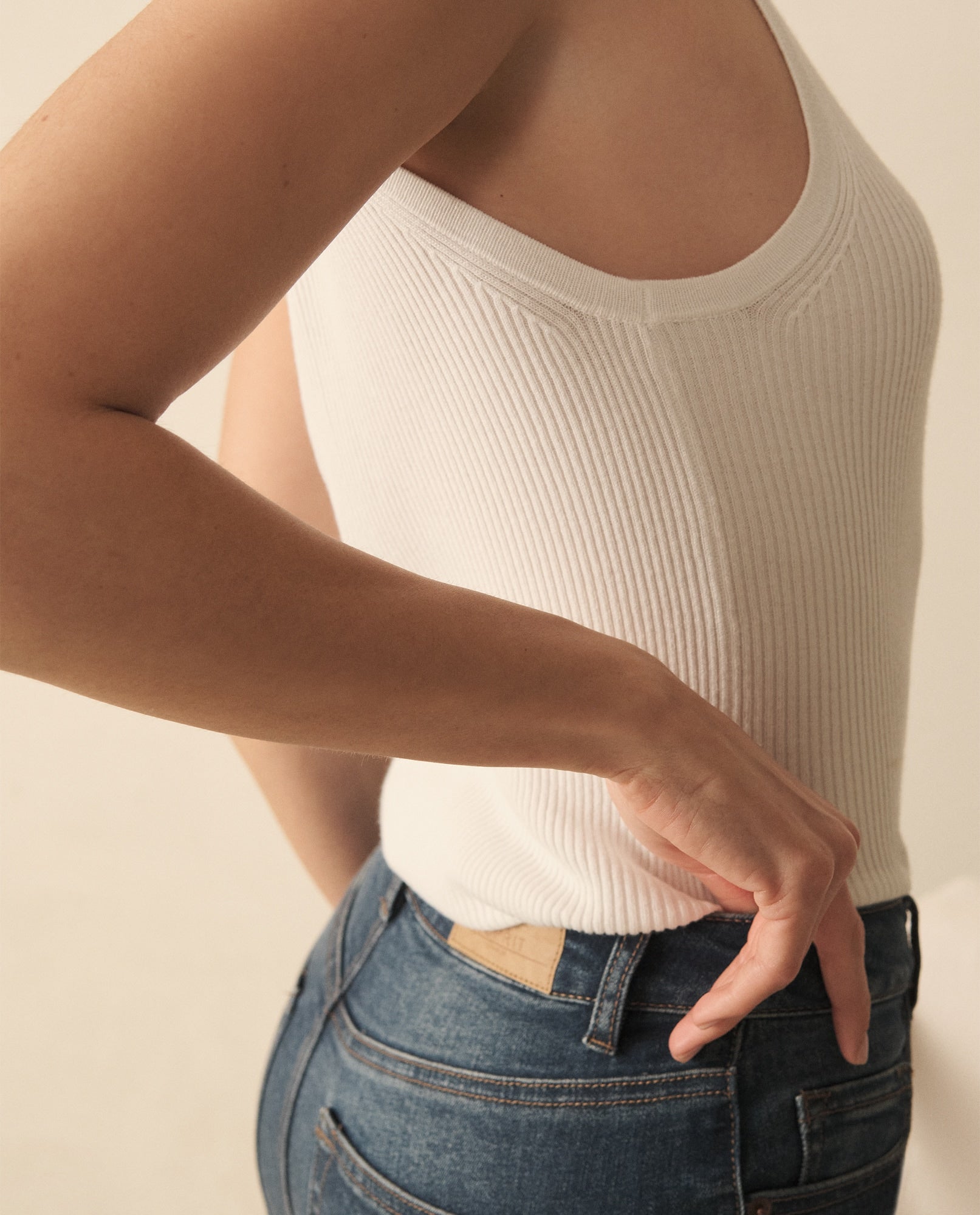 Camiseta tejida manga sisa para mujer - Crudo 34_160G912_CRU111001_6