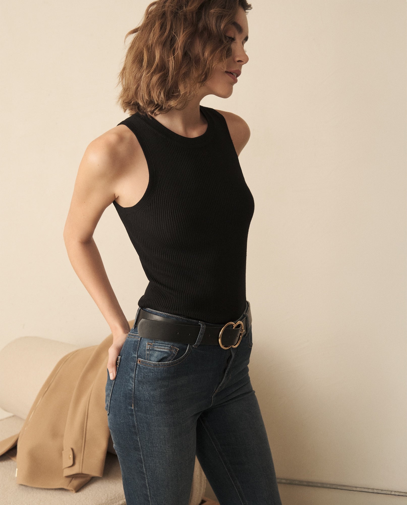 Camiseta tejida manga sisa para mujer - Negro 34_160G912_NEG193909_6