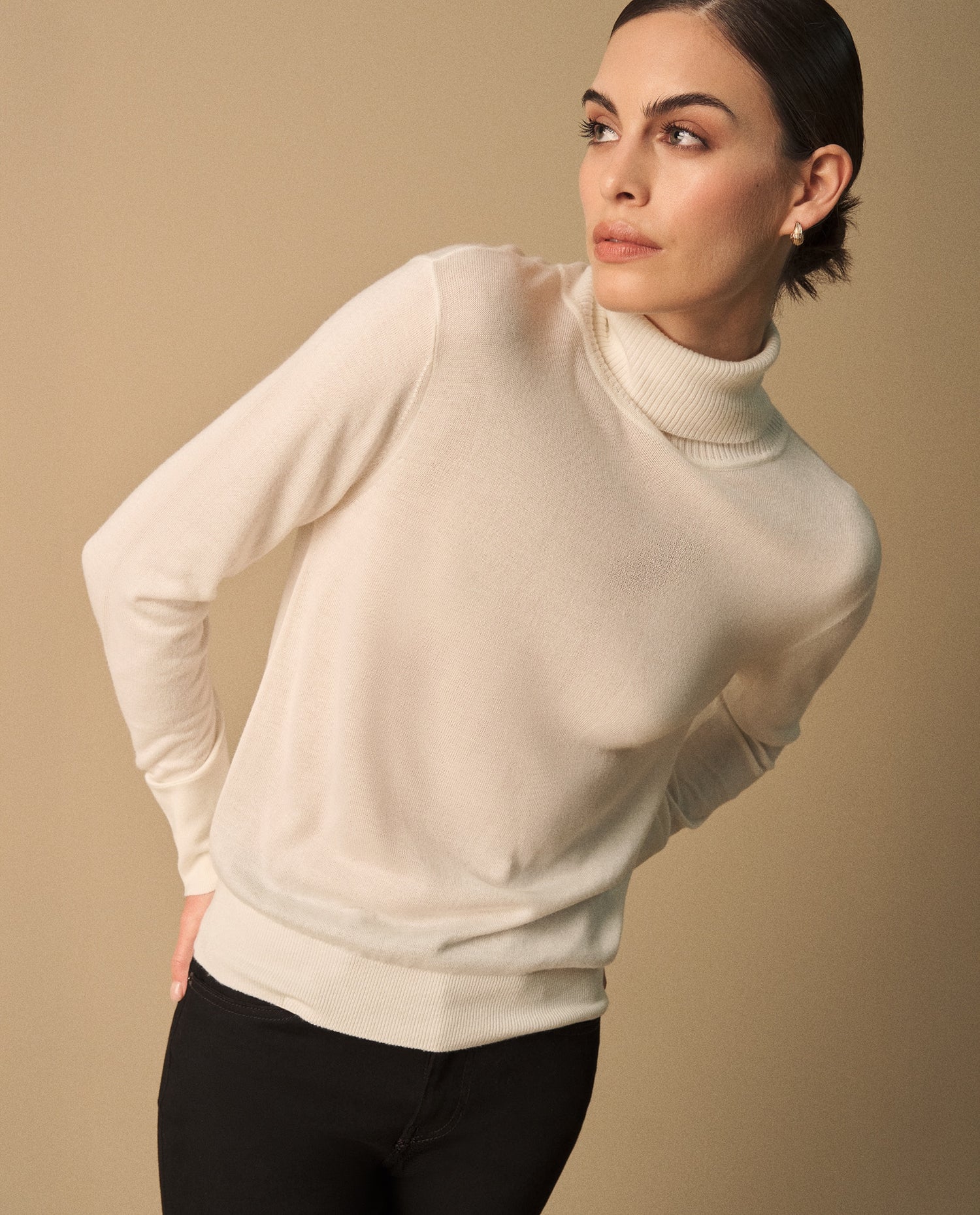 Buzo tejido de cuello alto para mujer - Crudo