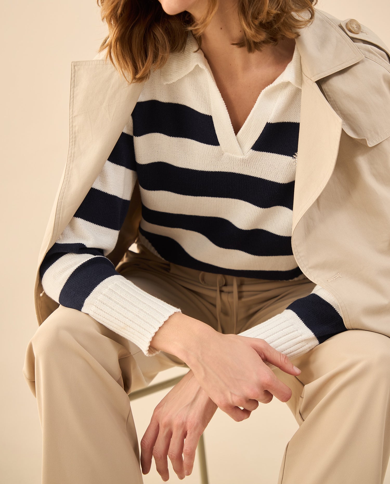 Buzo tejido de cuello clásico para mujer - Azul