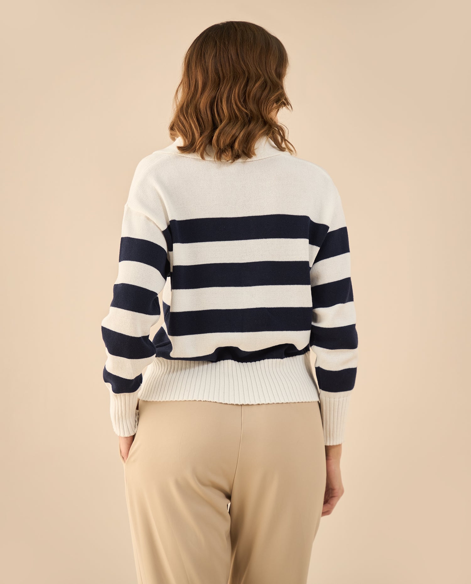 Buzo tejido de cuello clásico para mujer - Azul