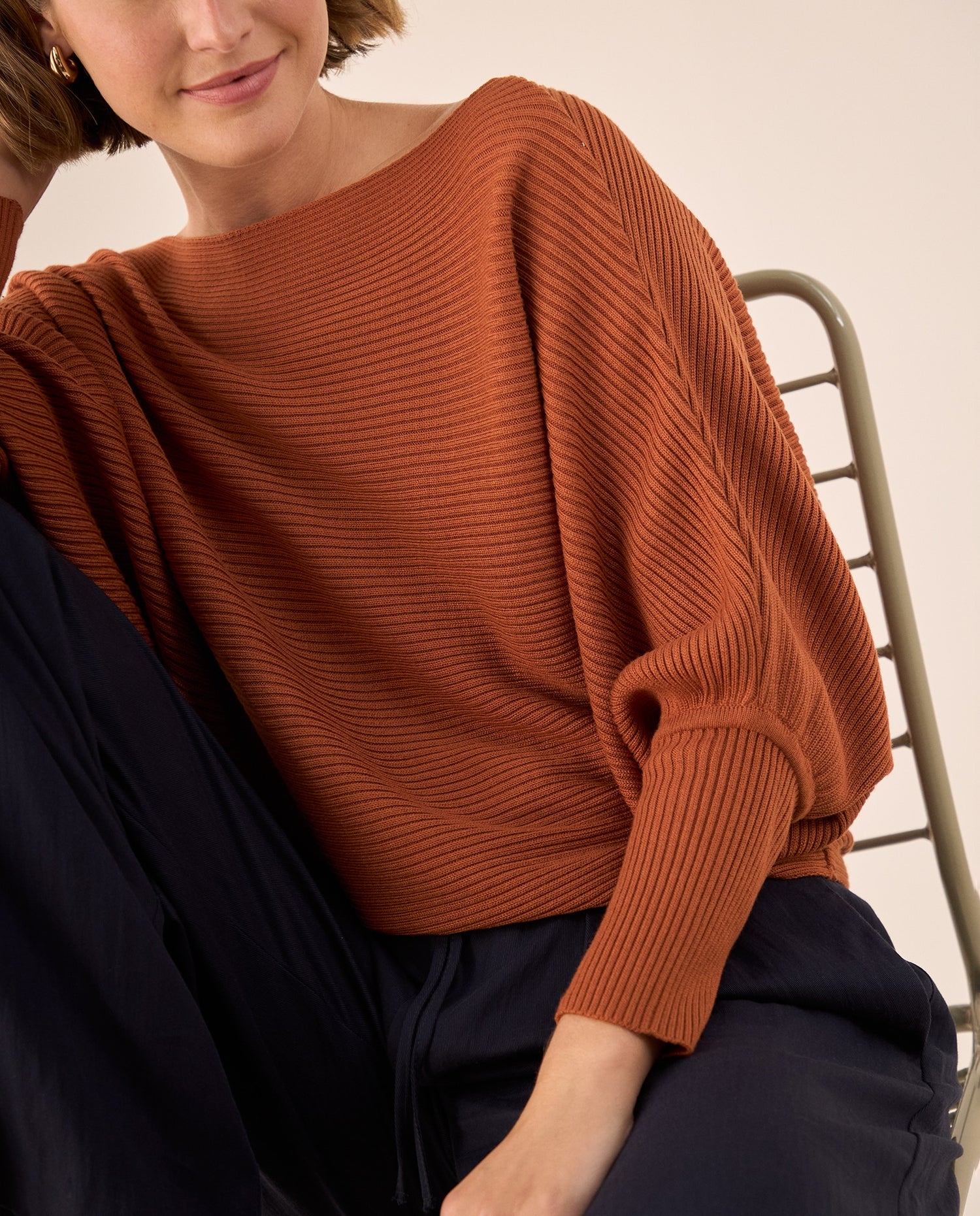 Suéter Tejido Acanalado Off-Shoulder - Naranja