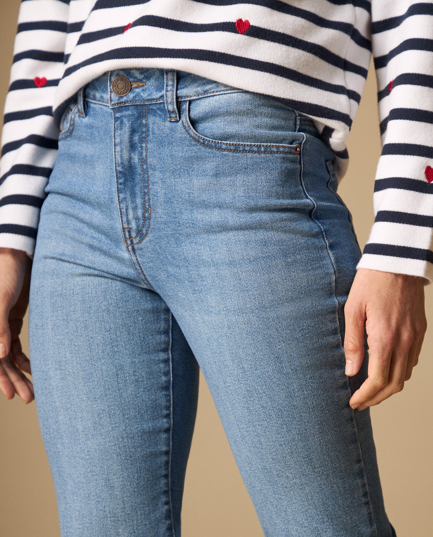 Jean flare de denim con elastano - Azul