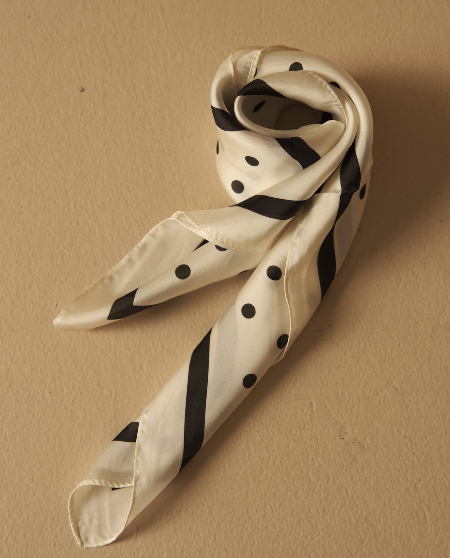 Pañuelo estampado con diseño de puntos y rayas - Blanco