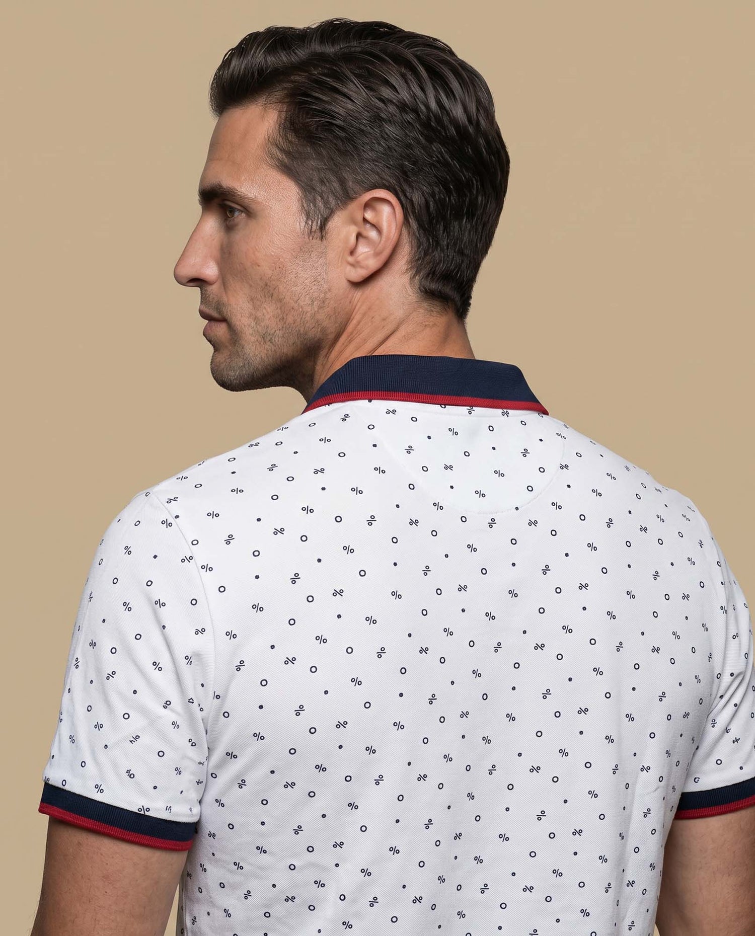 Polo estampado geométrico ajustado - Blanco