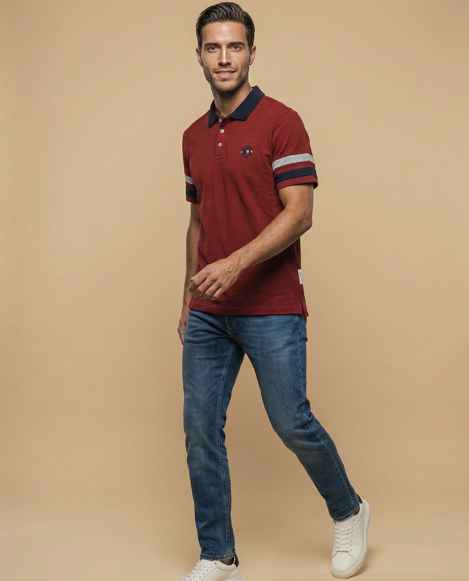 Polo manga corta con detalles contrastantes - Rojo