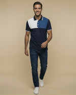 Polo manga corta con diseño de bloques y bordado en pecho - Azul