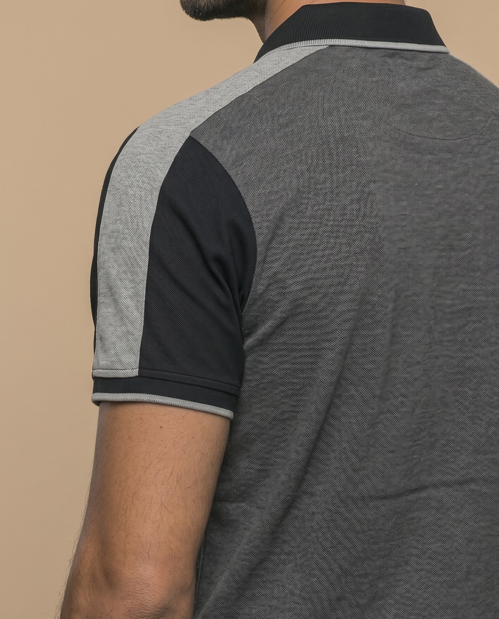 Polo regular logo bordado - Gris 34_305E364_GRI181306_6