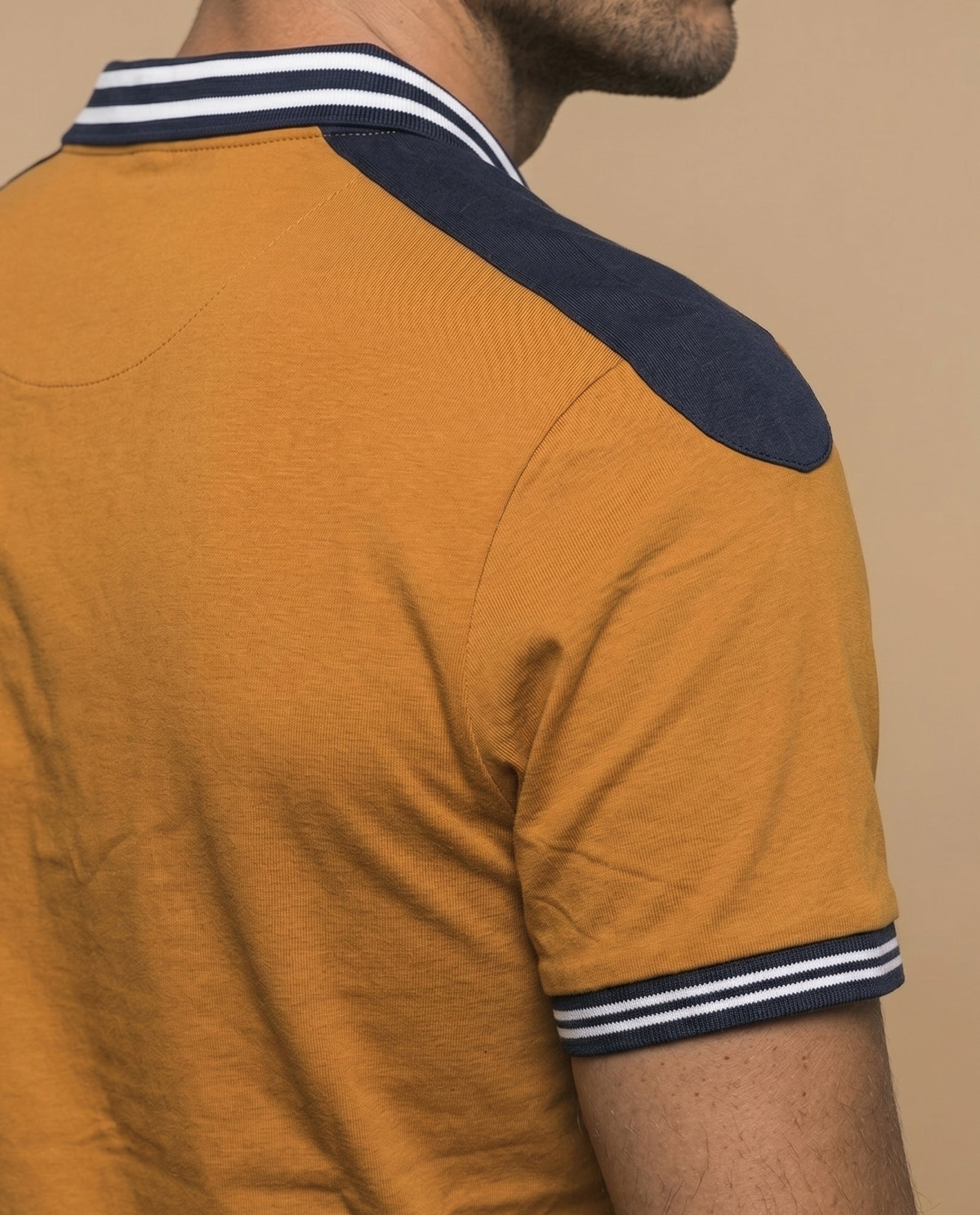 Polo manga corta con cuello acanalado a rayas y paneles en hombros para hombre - Naranja 34_305E370_NAR181350_6