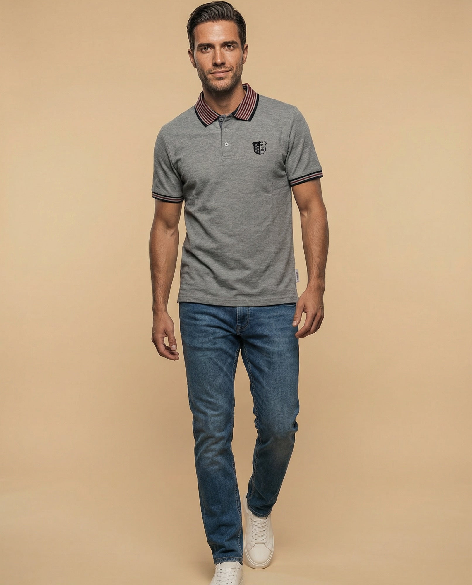 Polo regular logo bordado - Gris 34_305E377_GRI184005_5