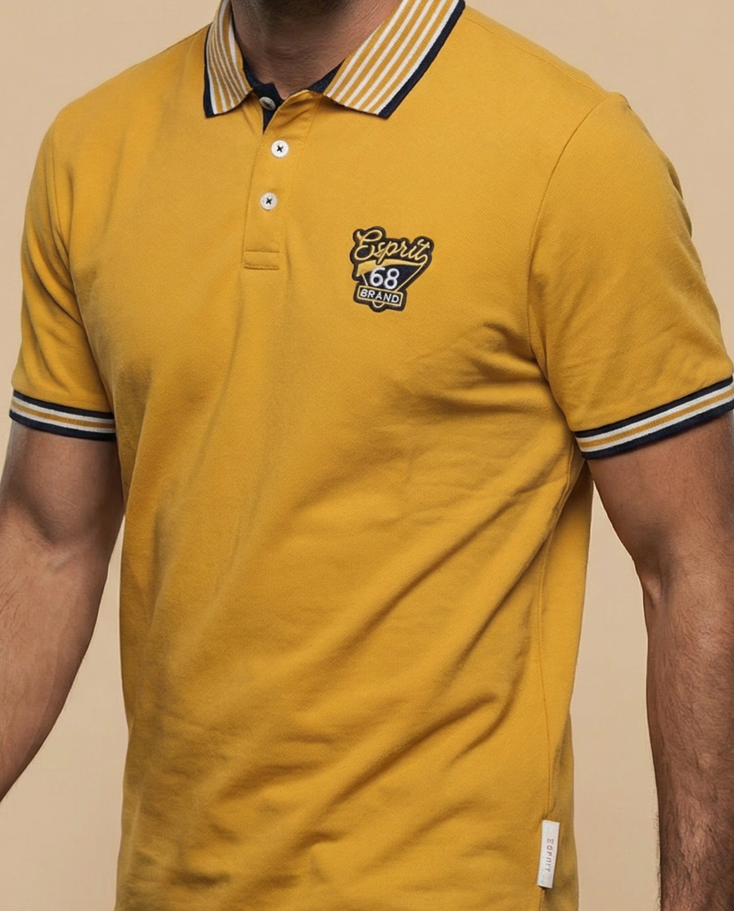 Polo deportivo manga corta con bordado y ribetes - Amarillo