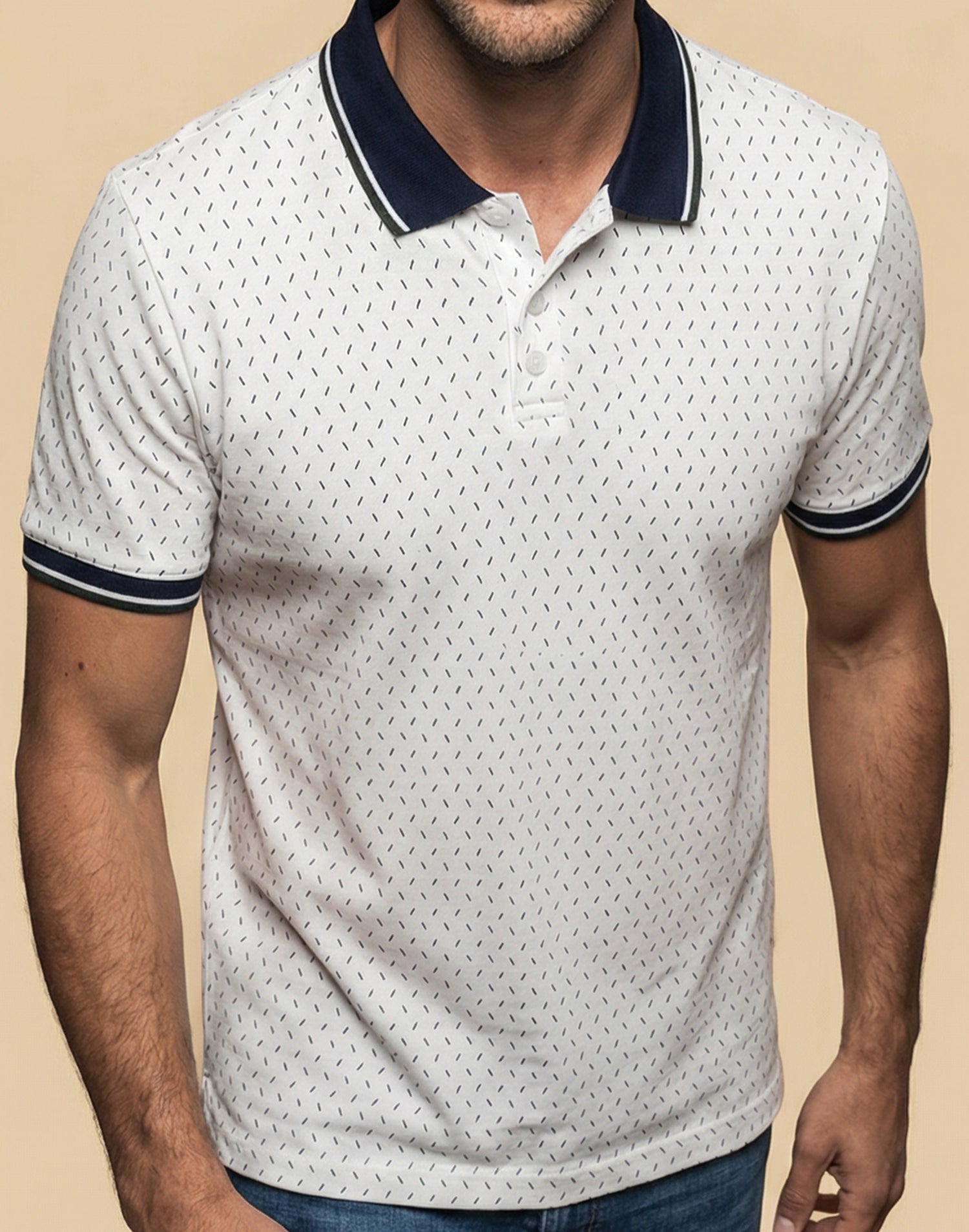Polo manga corta con detalles náuticos contrastantes - Crudo