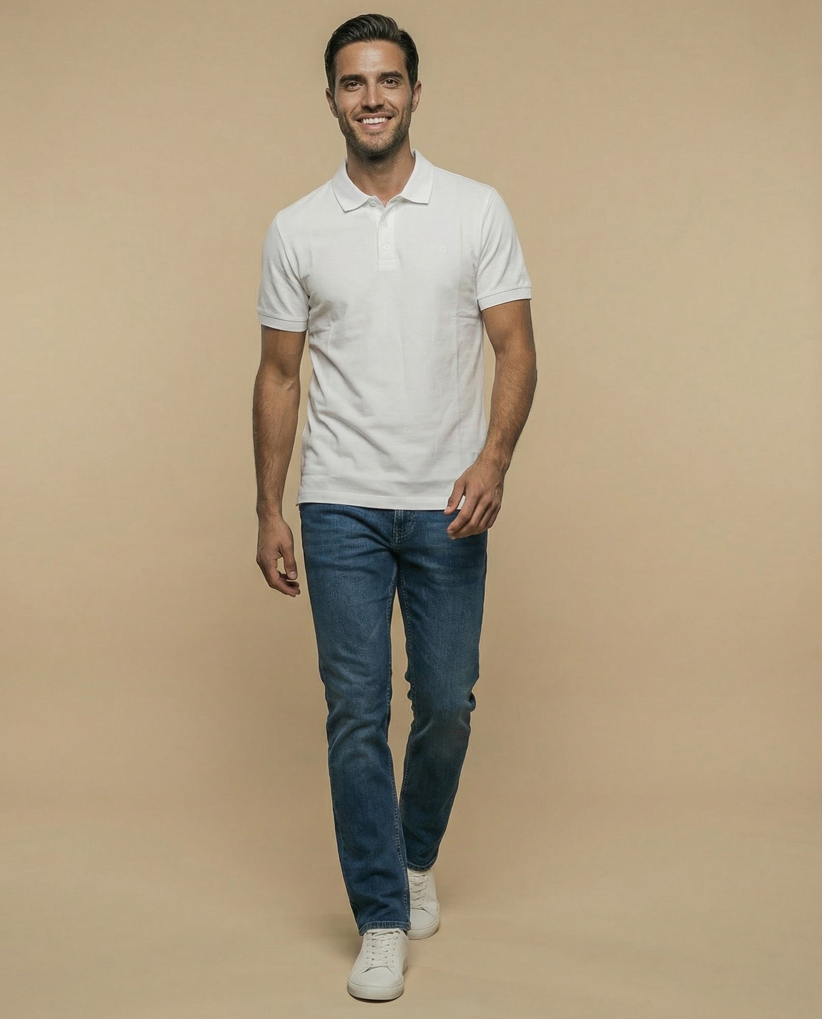 Polo manga corta con cuello camisero y ribete contrastante para hombre - Blanco 34_305F317_BLA114001_5