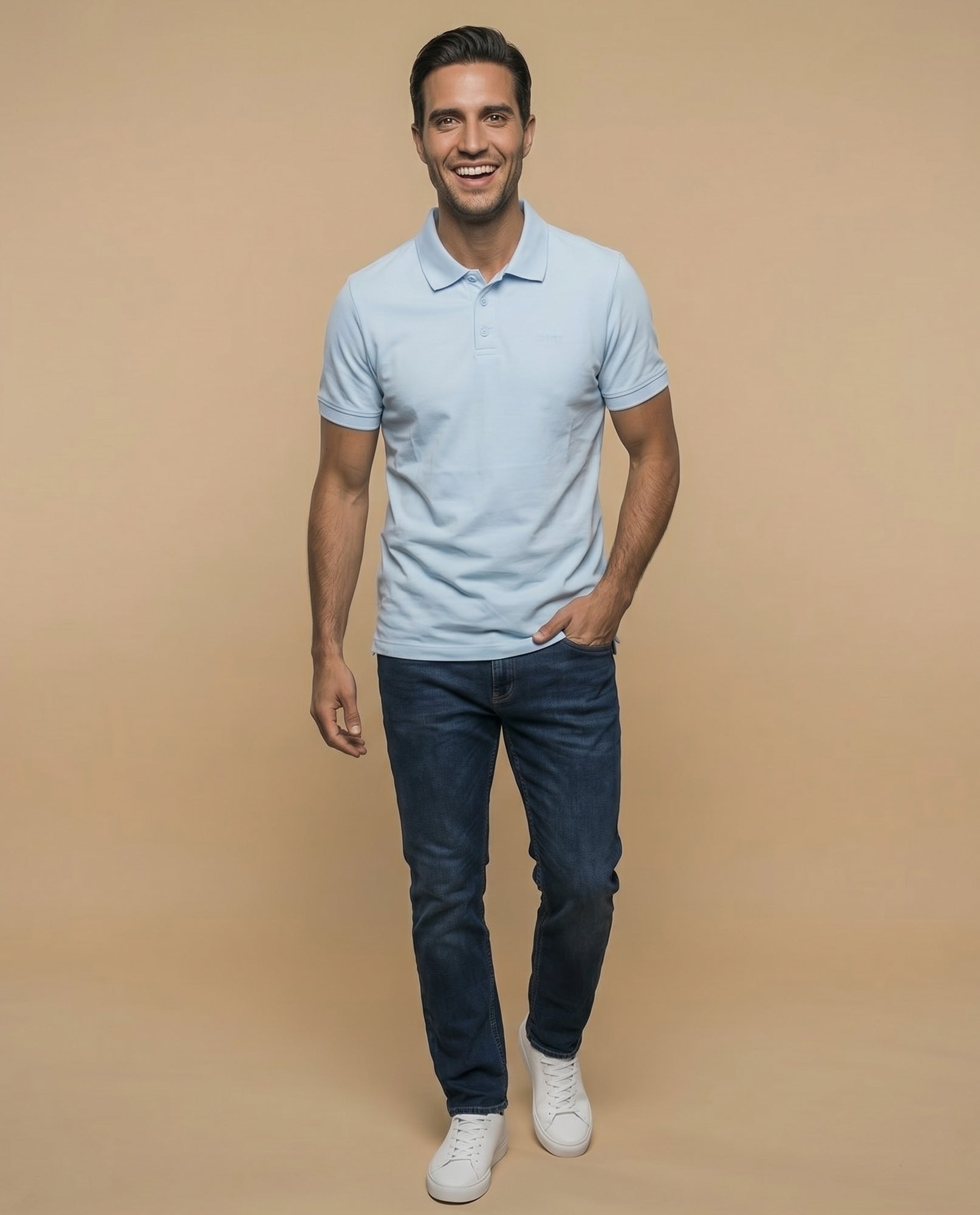 Polo manga corta en tejido piqué con logo bordado para hombre - Azul 34_305F355_AZU144306_5
