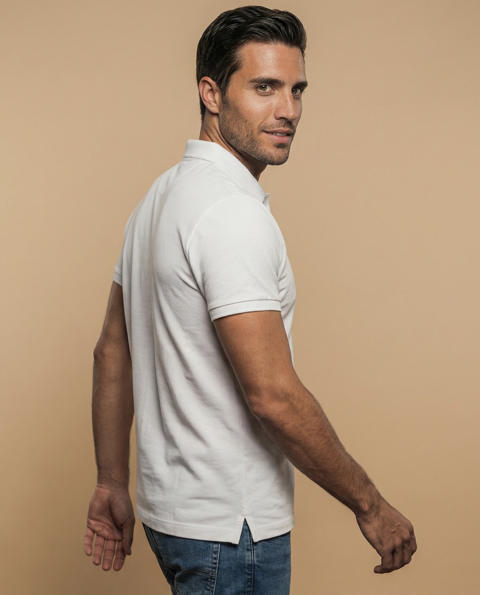 Polo manga corta en tejido piqué con logo bordado para hombre - Blanco 34_305F355_BLA114001_4