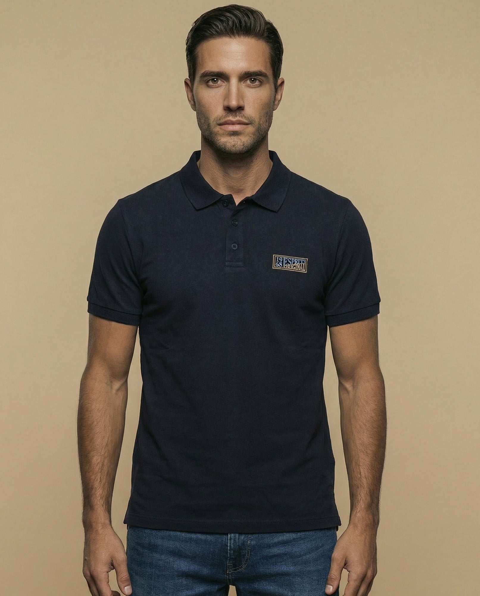 Polo manga corta con cuello camisero y parche bordado para hombre - Azul 34_305F356_AZU174429_0