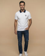 Polo manga corta con cuello contrastante y estampado para hombre - Blanco