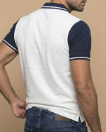 Polo manga corta con mangas y cuello en contraste para hombre - Crudo