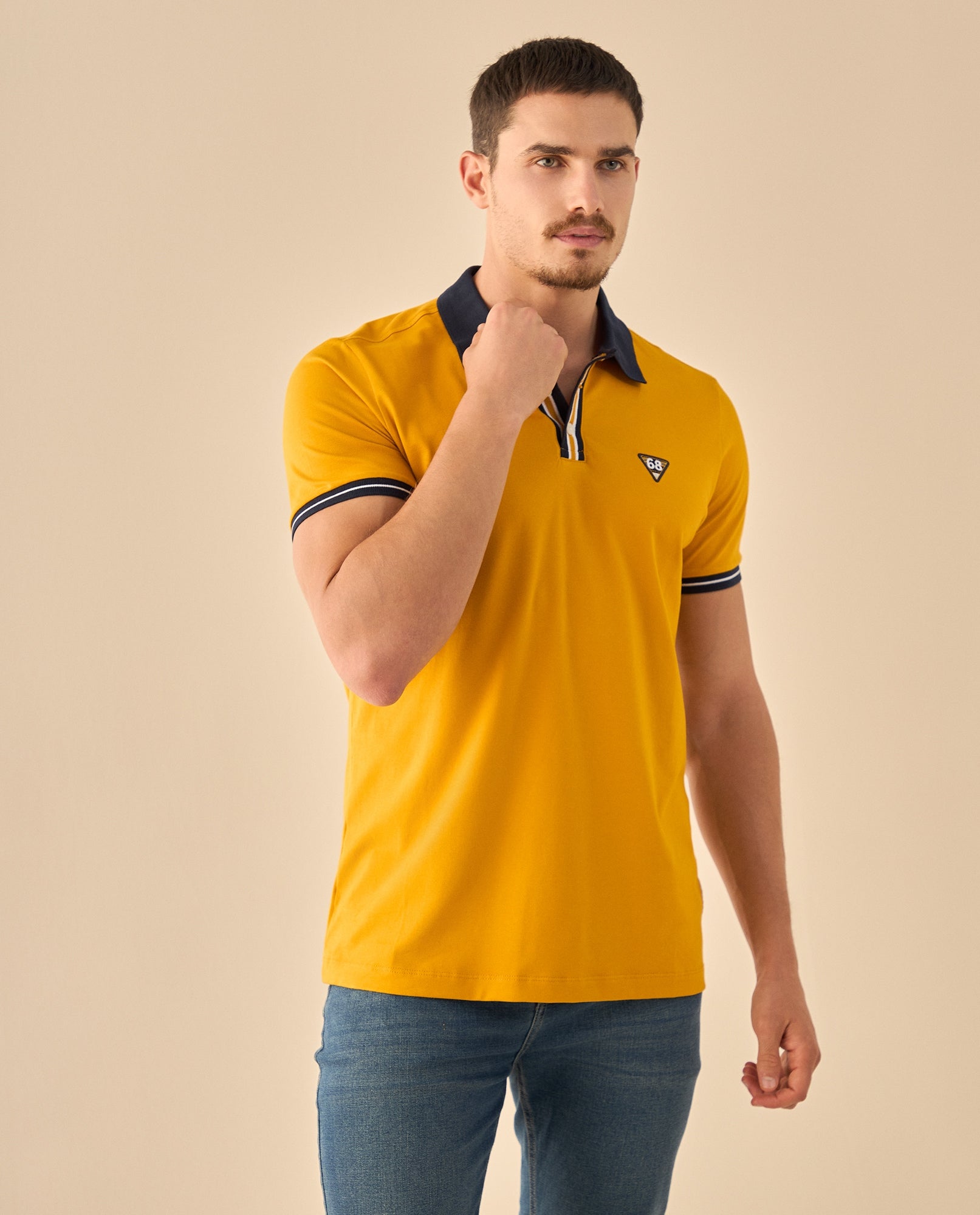 Polo con Detalles Deportivos - Amarillo 34_305G300_AMA171047_0