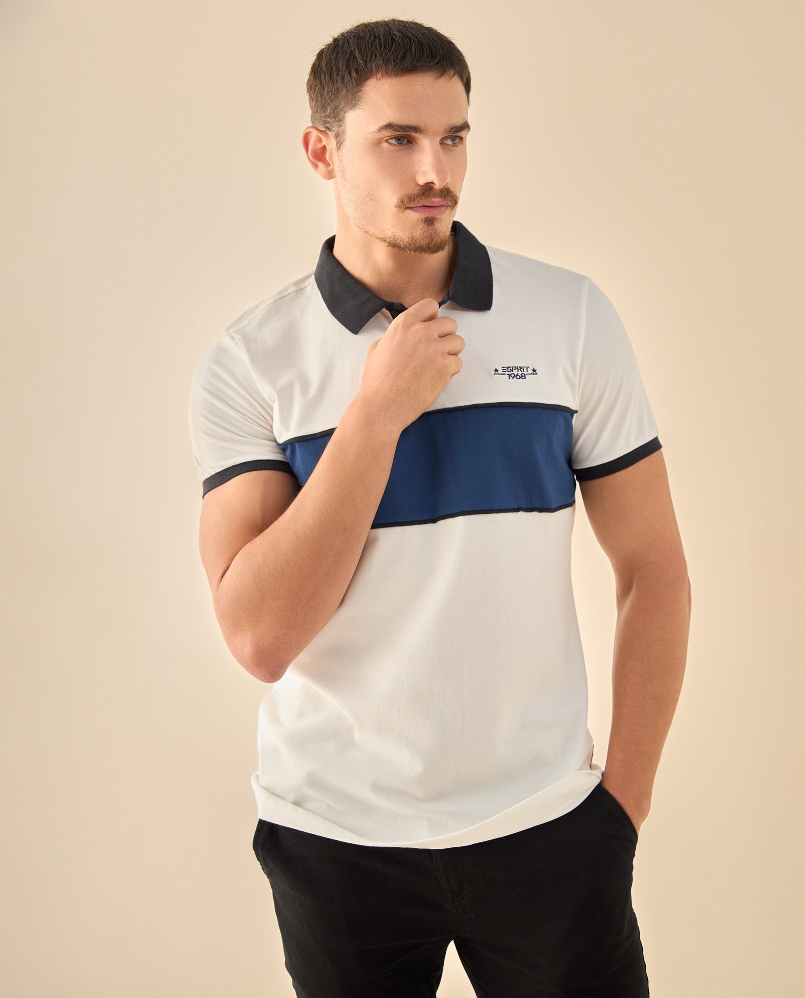 Polo con Detalles Dorados - Crudo 34_305G301_CRU110605_0