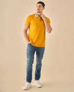 Polo con Ribetes Contrastantes - Amarillo