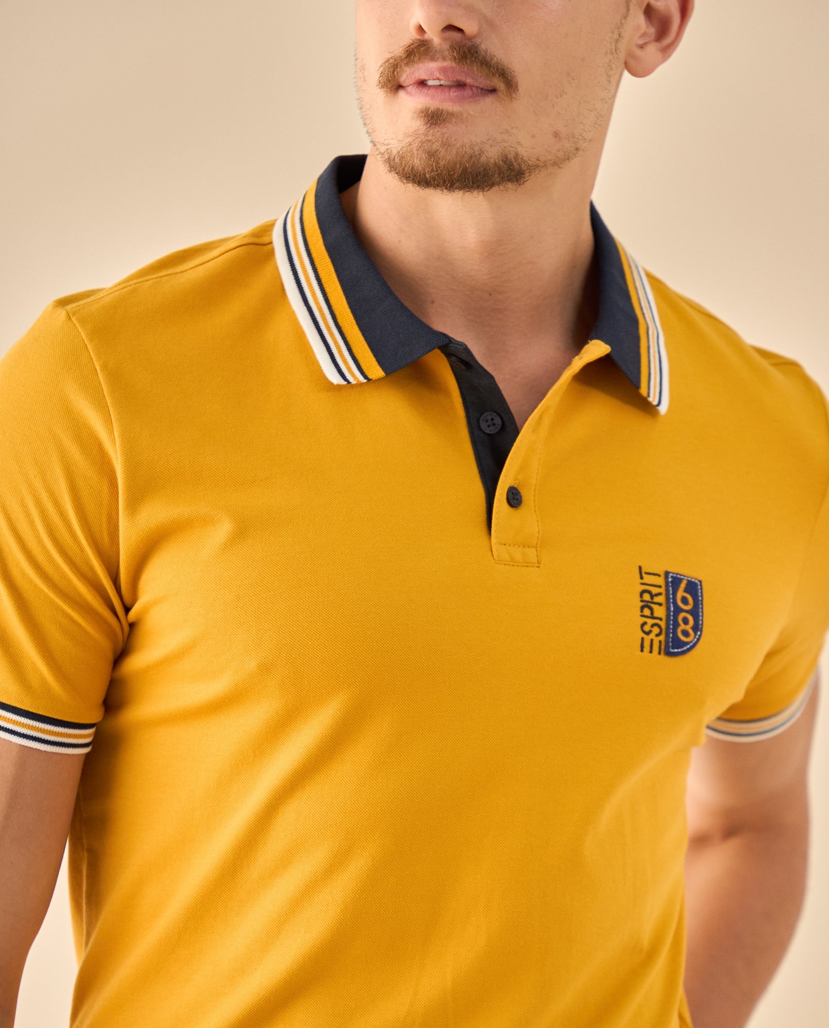 Polo con Ribetes - Amarillo 34_305G317_AMA171047_3