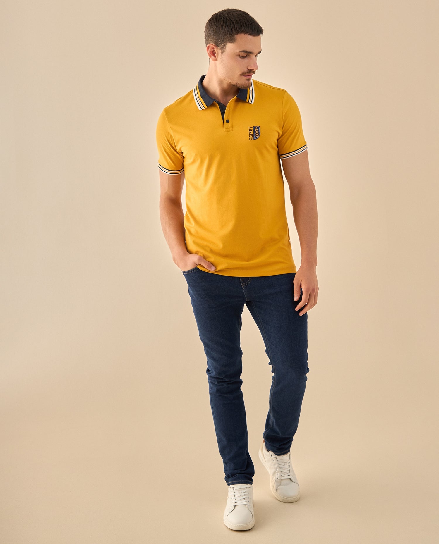 Polo con Ribetes - Amarillo